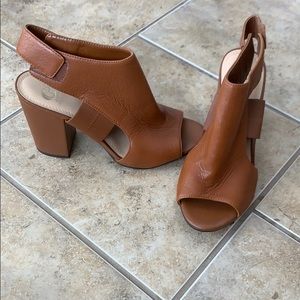 GB Gianni Bini Leather Block Heel